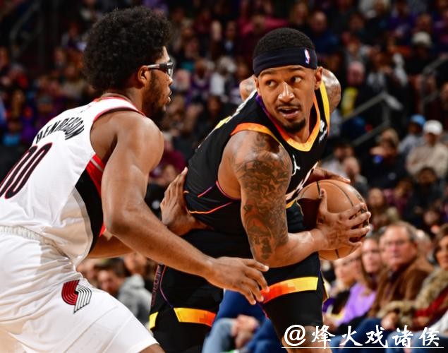 布克31分太阳克爵士回第一 开拓者擒狼止3连败 布克31分太阳克爵士回第一 开拓者擒狼止3连败